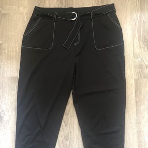 Fashion Nova Cropped Pants